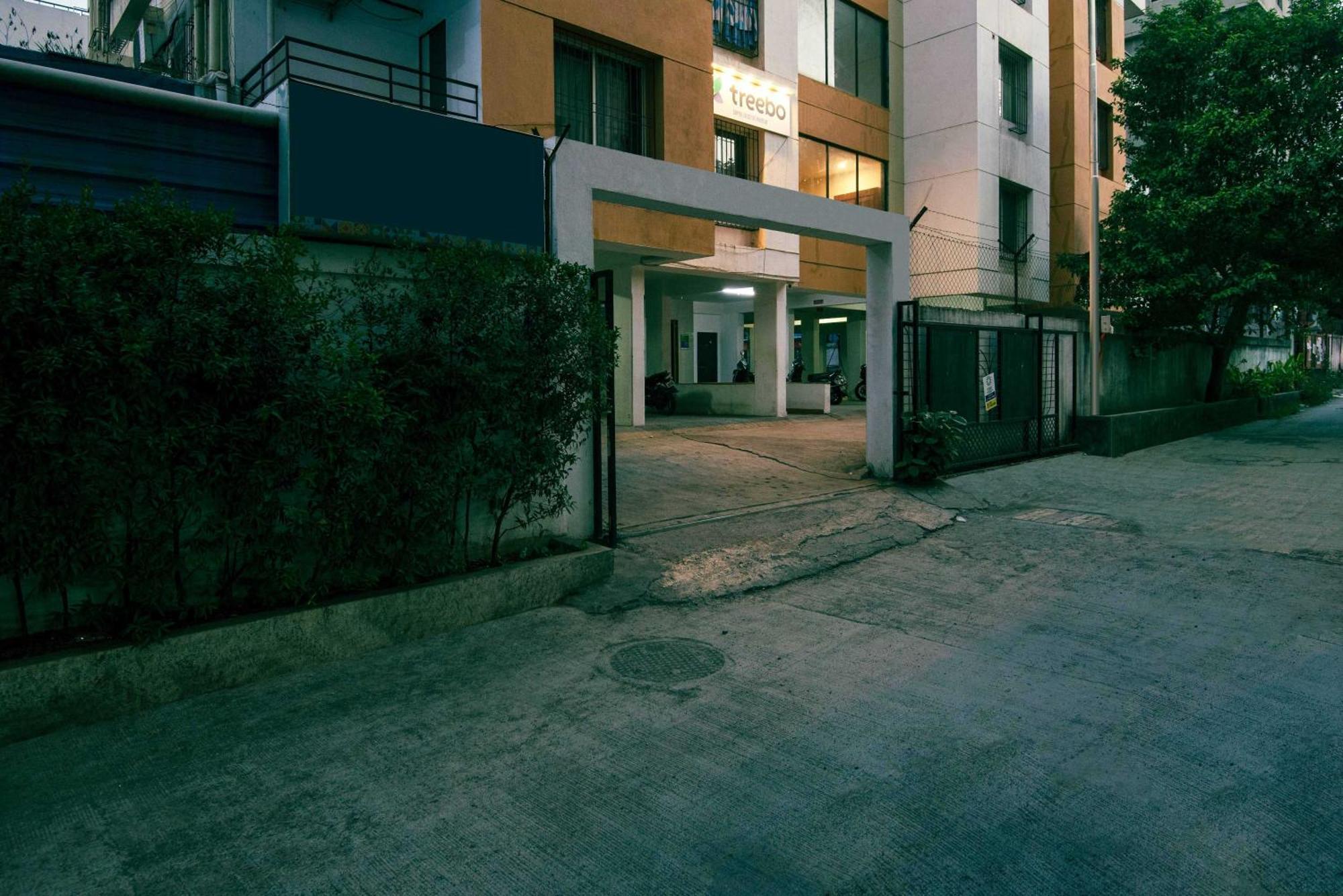 Hotel Treebo Empire Executive Premium, Hinjewadi Hinjawadi Exterior foto