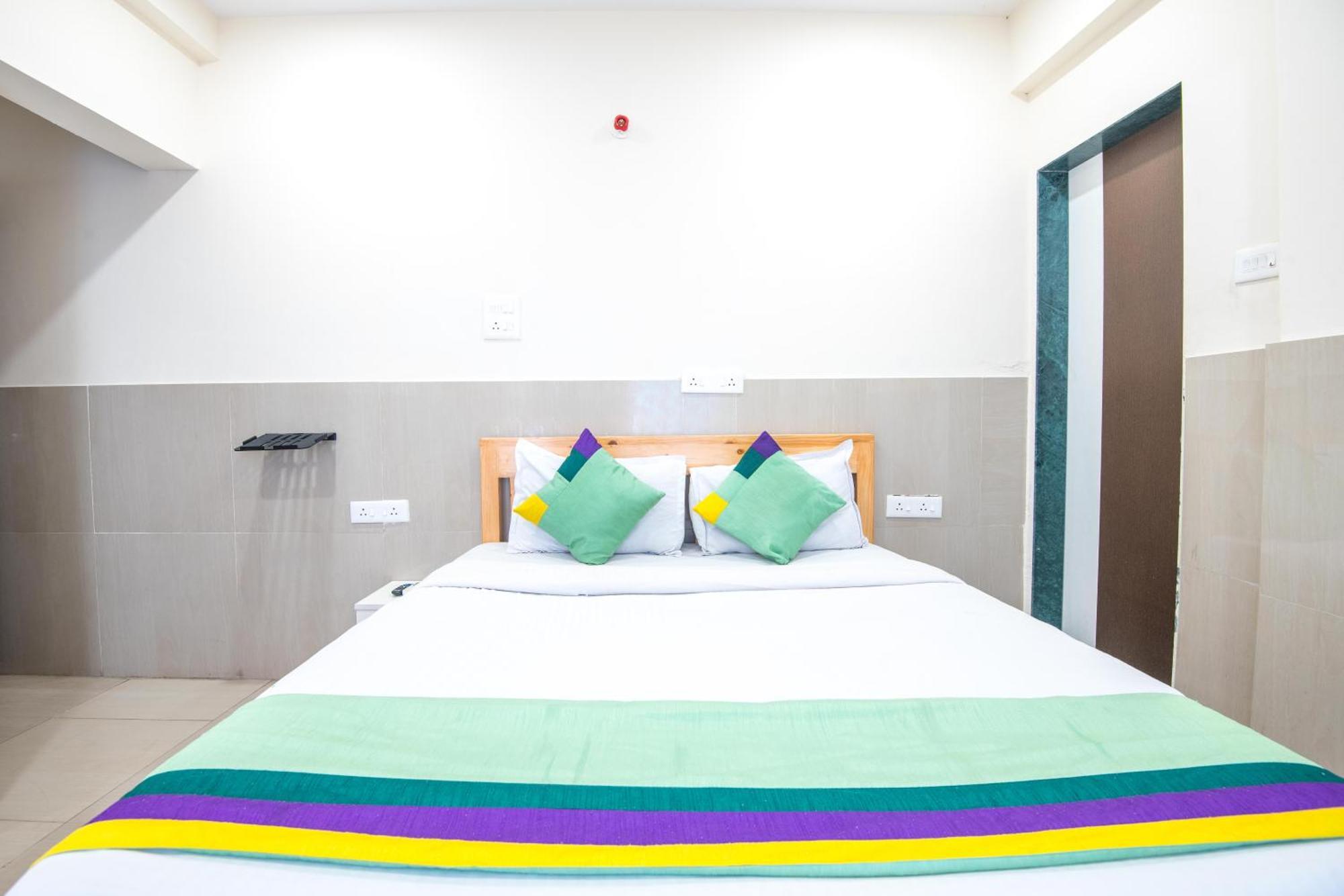 Hotel Treebo Empire Executive Premium, Hinjewadi Hinjawadi Exterior foto